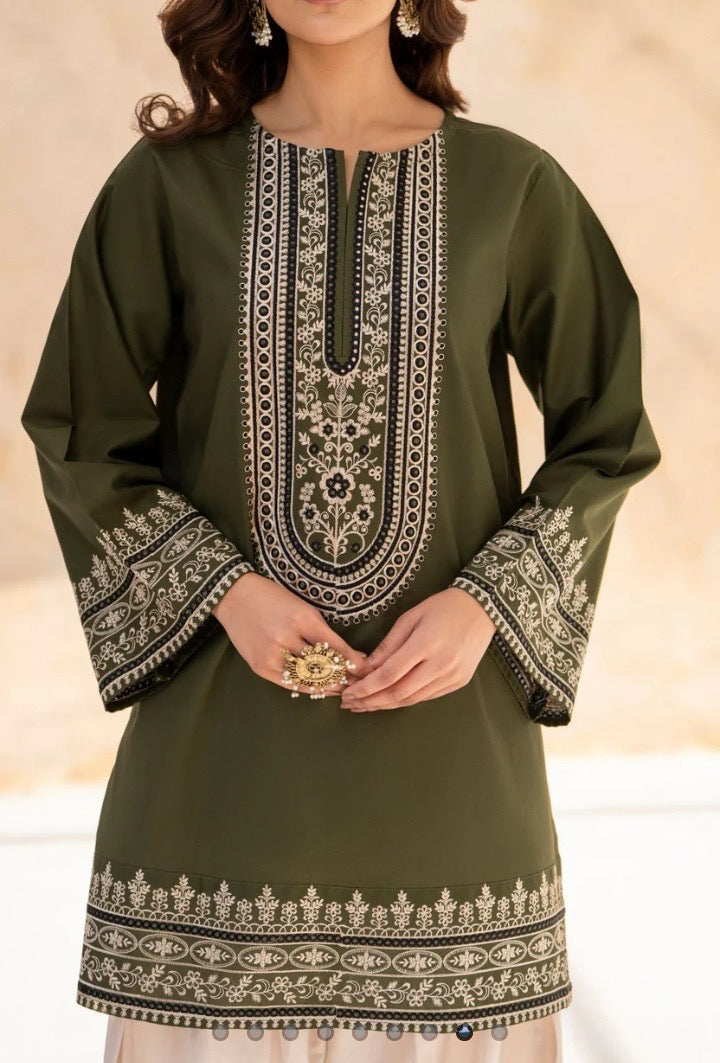 Zar-E-Zaitoon (3pc)